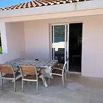 Апартаменты Apartmani Tonko