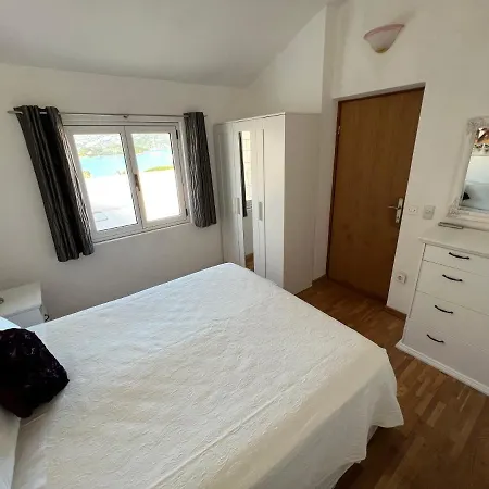 Apartmani Tonko Apartment