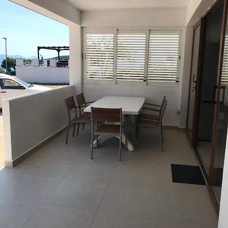 Apartmani Tonko * Racisce