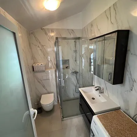 Apartmani Tonko Apartment Racisce