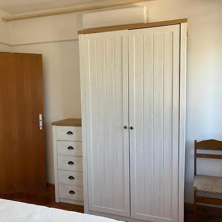Apartment Apartmani Tonko