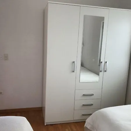 Apartment Apartmani Tonko